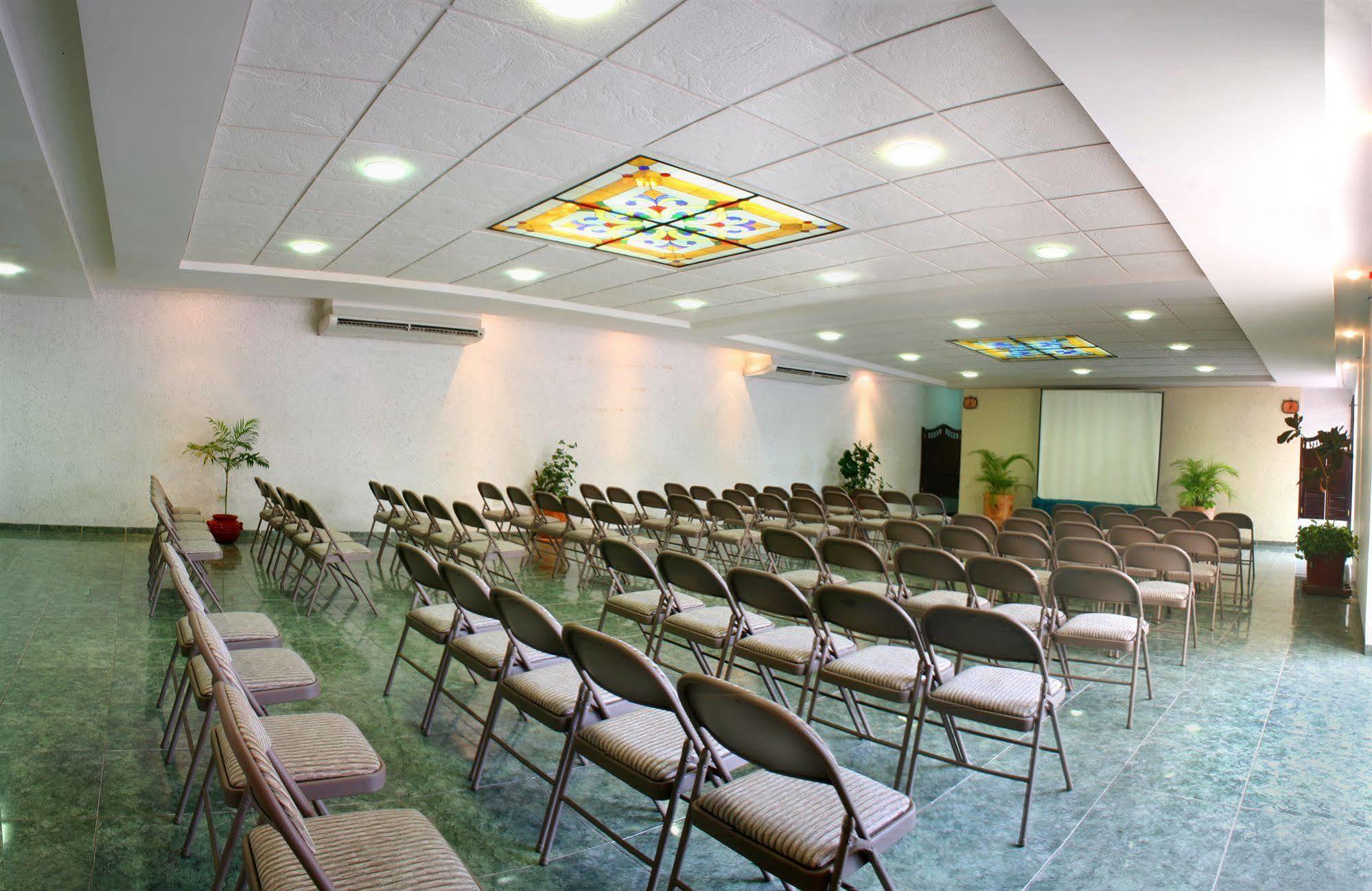 Hotel Residencial Merida Luaran gambar